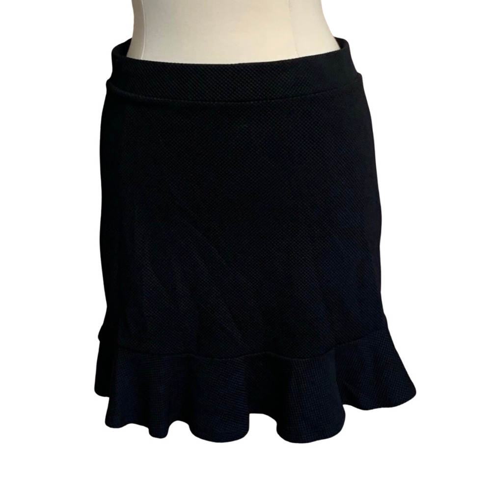 ARIANNE Black Skirt Textured Size Large Ruffle